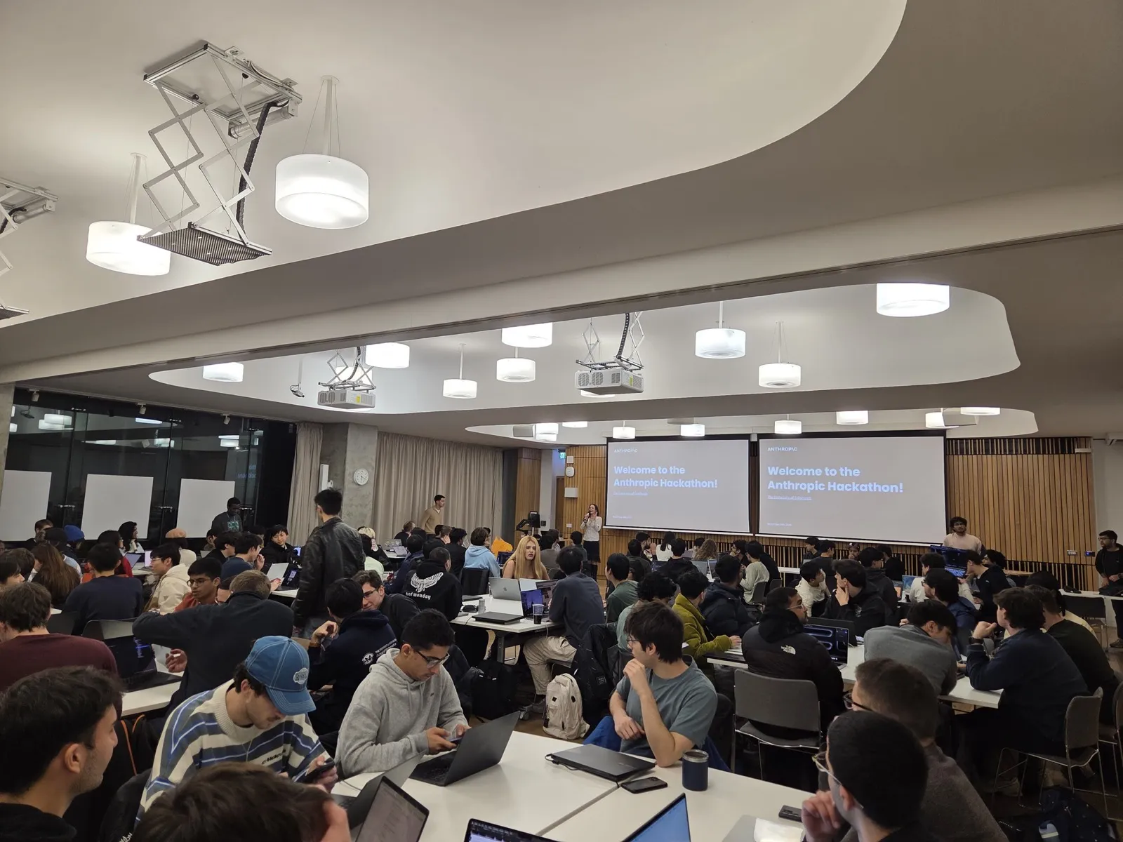 Edinburgh AI x Anthropic hackathon — 250+ attendees